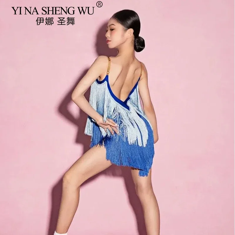 Vestito da ballo latino per bambini Costume da spettacolo senza schienale con frange per ragazze Cha Cha Rumba Samba Abbigliamento da competizione per bambini