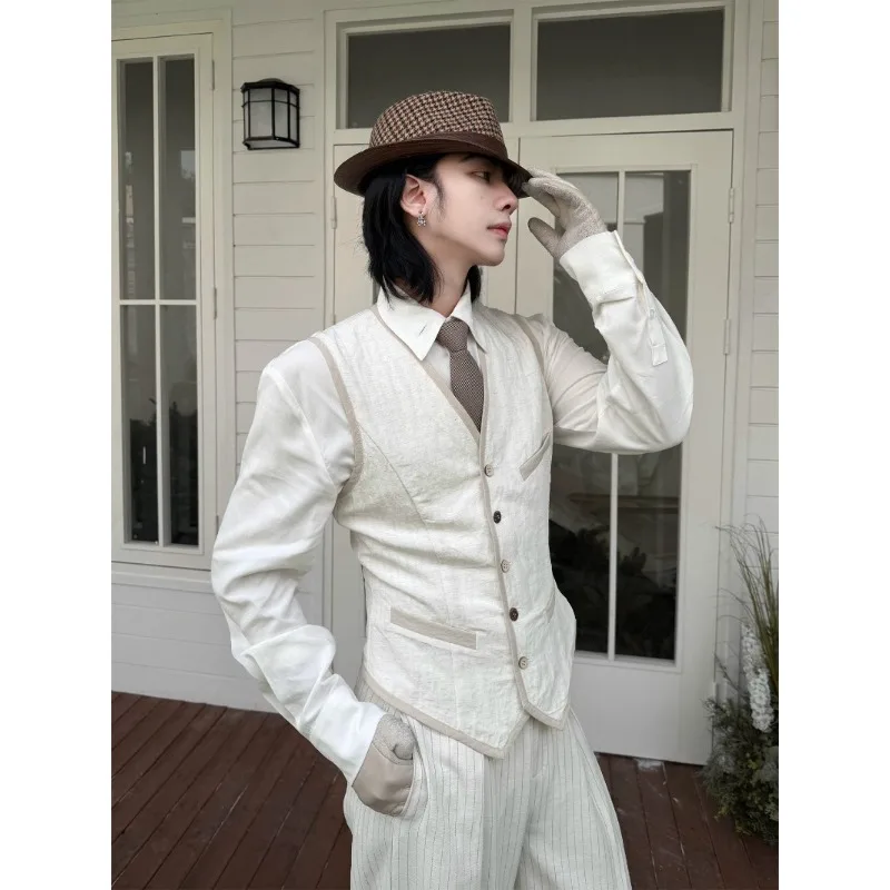 

Men Spring Summer White Hemp V-neck Stacked Vest Wind Sleeveless Vest