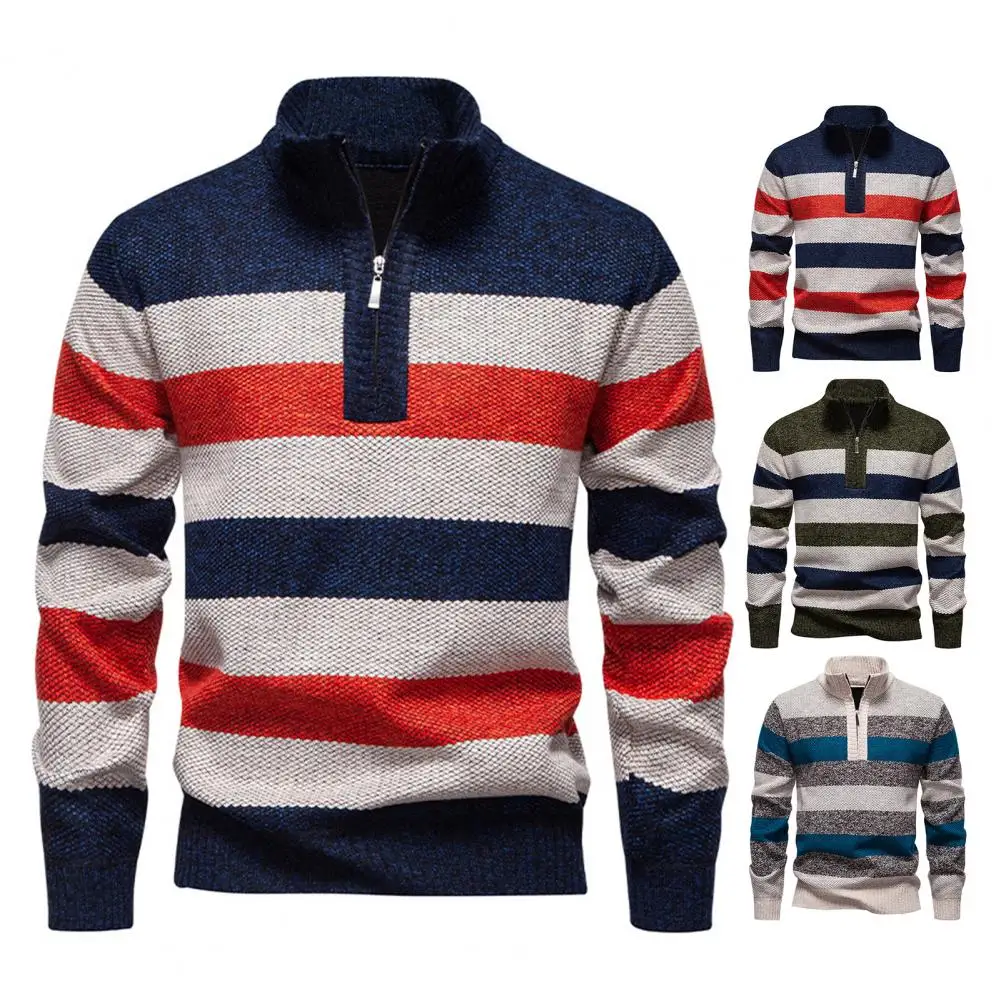 

Вязаный свитер с полумолнией для мужчин. Стильный мужской вязаный свитер с цветными блоками и водолазкой. Повседневная осень для мужчин.