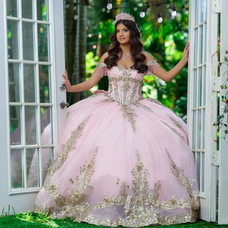 

Shiny Pink Quinceanera Dress off-shoulder Golden Glitter Crystal Decal Long tail Bow vestidos de 15 Quinceanera ﻿Customized