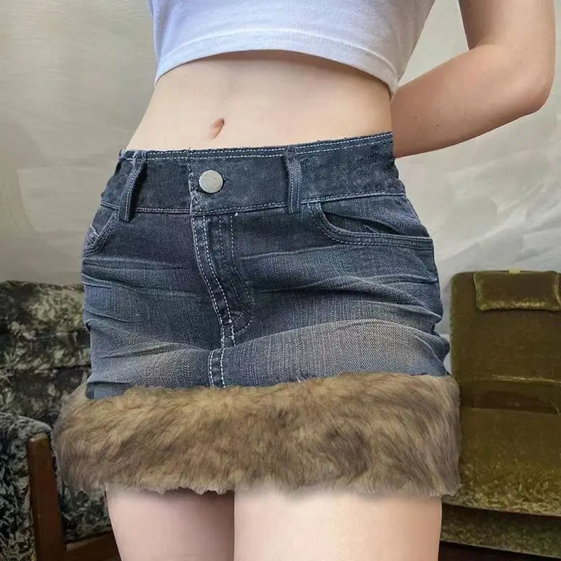 

2025 Autumn and Winter Fashion Retro Stitching New Denim Skirt Short Skirt Personality