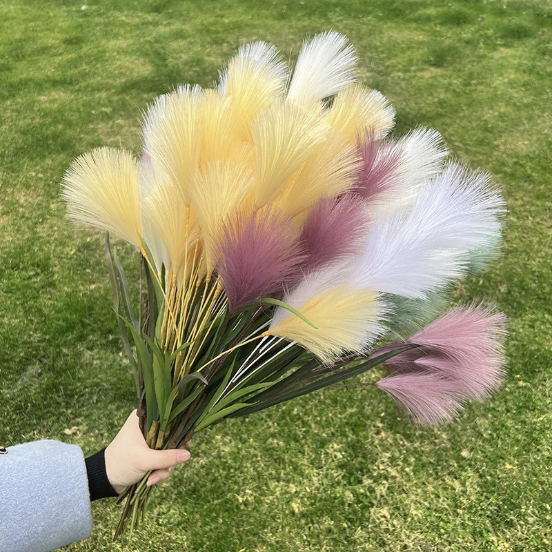 

5pcs 54cm Artificial Pampas Grass Bouquet Short Simulation Reed Dog's Tail Grass Living Room Decoration Dried Flowers Fake Reed