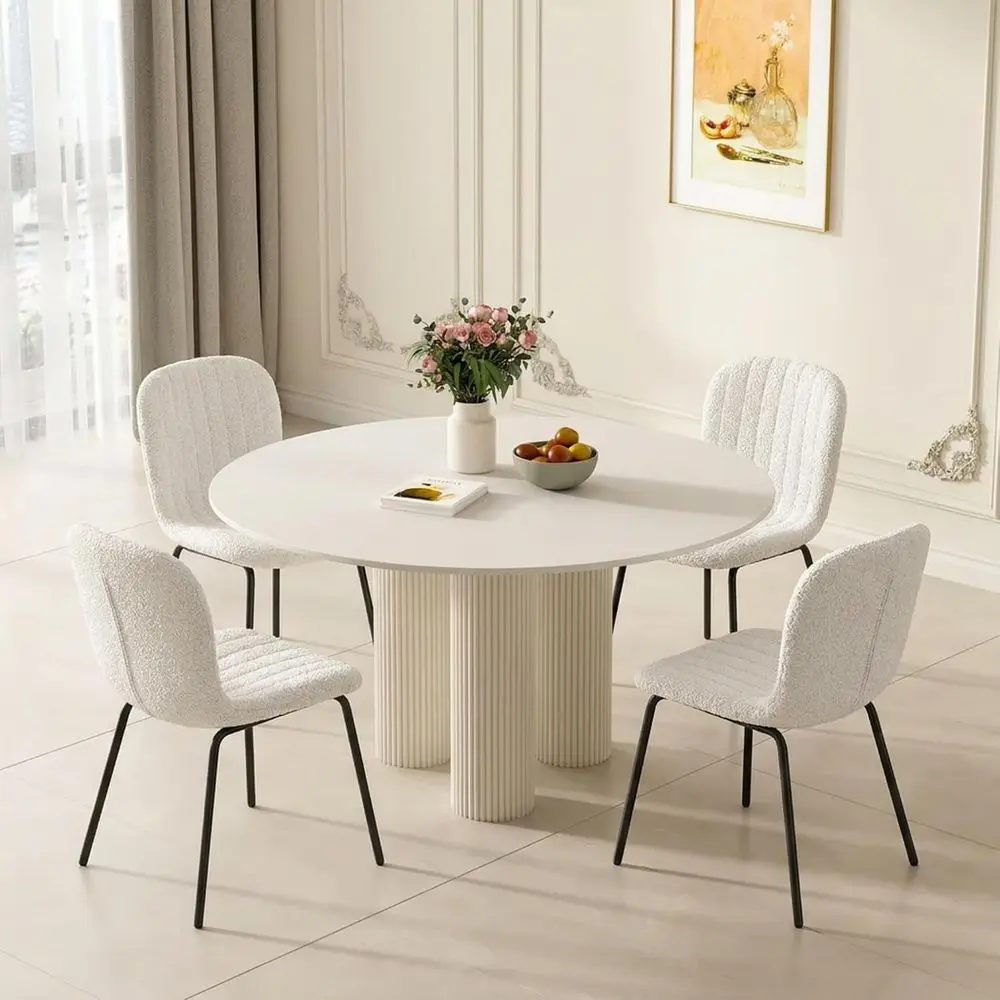 Dining Chair Set o 4, Boucle Kitchen Chairs or Small Spaces, White | Black Metal Legs, Curved Backrest, abric Upholstered, ern C