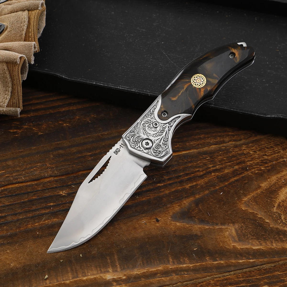 سكين جيب محمول قابل للطي مصنوع من الفولاذ ثلاثة في واحد ومقبض من الراتنج أداة قطع محمولة خارجية هدية بدون قفل