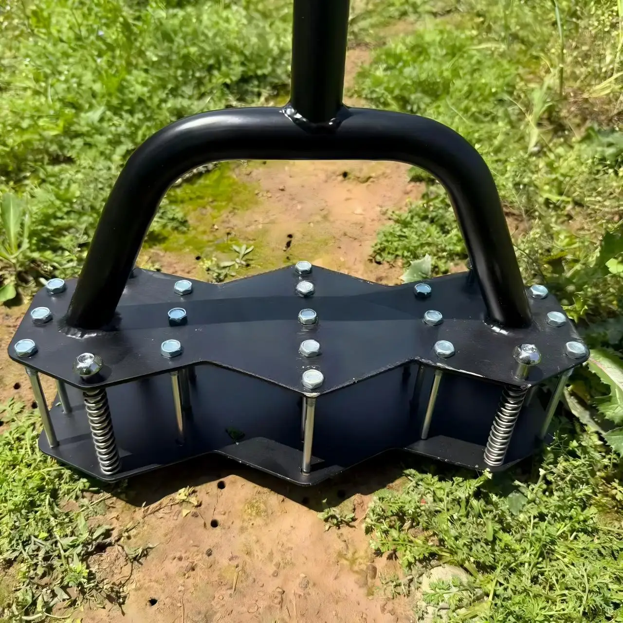 Lawn Cutting Tools Manual Turner Orchard Aerator Garden Labor-saving Soil Punch Gardening Tools