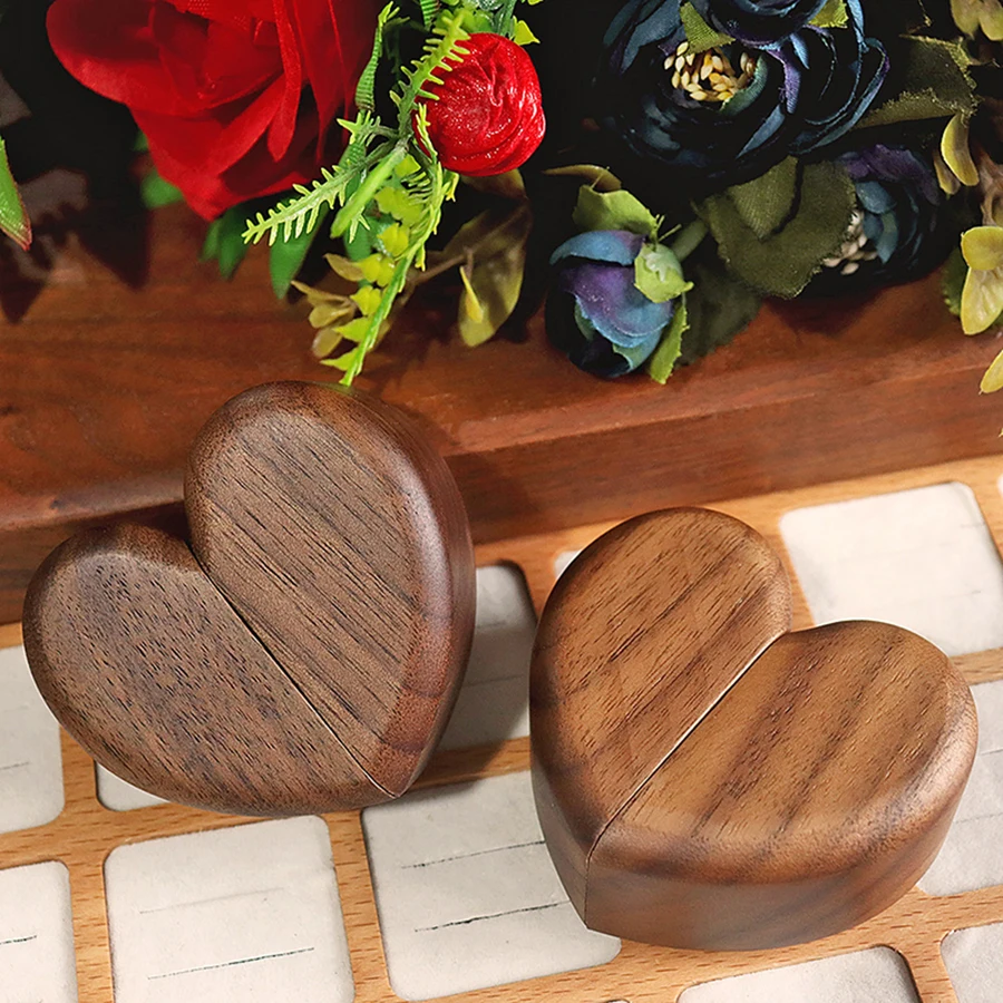 

Gifts Heart Shaped Wooden Ring Box Walnut Wood Single Slot Jewelry Organizer Box Portable Reusable Proposal Ring Case Birthday