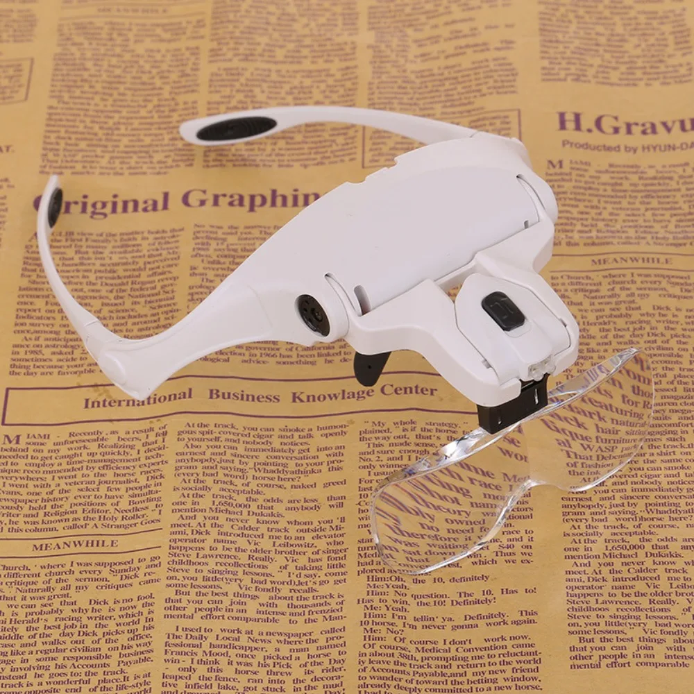Magnifying Glasses Reading Illuminated Magnifier 1.0X 1.5X 2.0X 2.5X 3.5X 2 Lights Adjustable Head Illuminated Loupe Magnifier