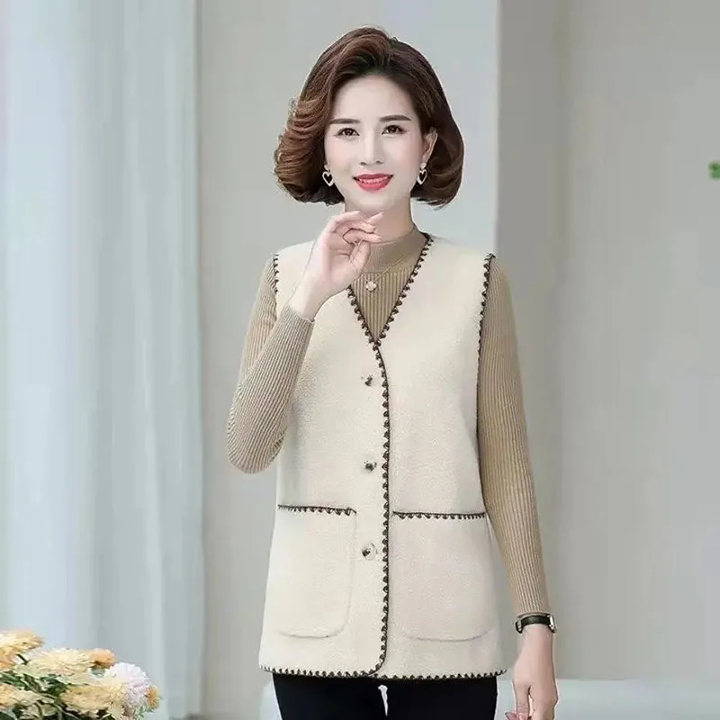 

2023New Autumn Winter Imitation Lamb Woolen Vest Jacket Women Loose Middle-Aged Sleeveless Waistcoat Single-Breasted Coat Female