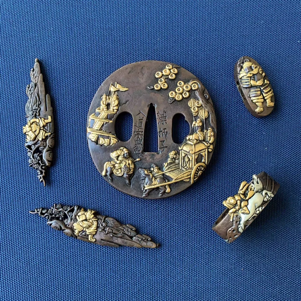 

Rare Styles Top Quality Complete Gilded Gold & Silver Copper Tsuba, Kuchi, Kashira, Menuki Tachi Katana Sword Accesories