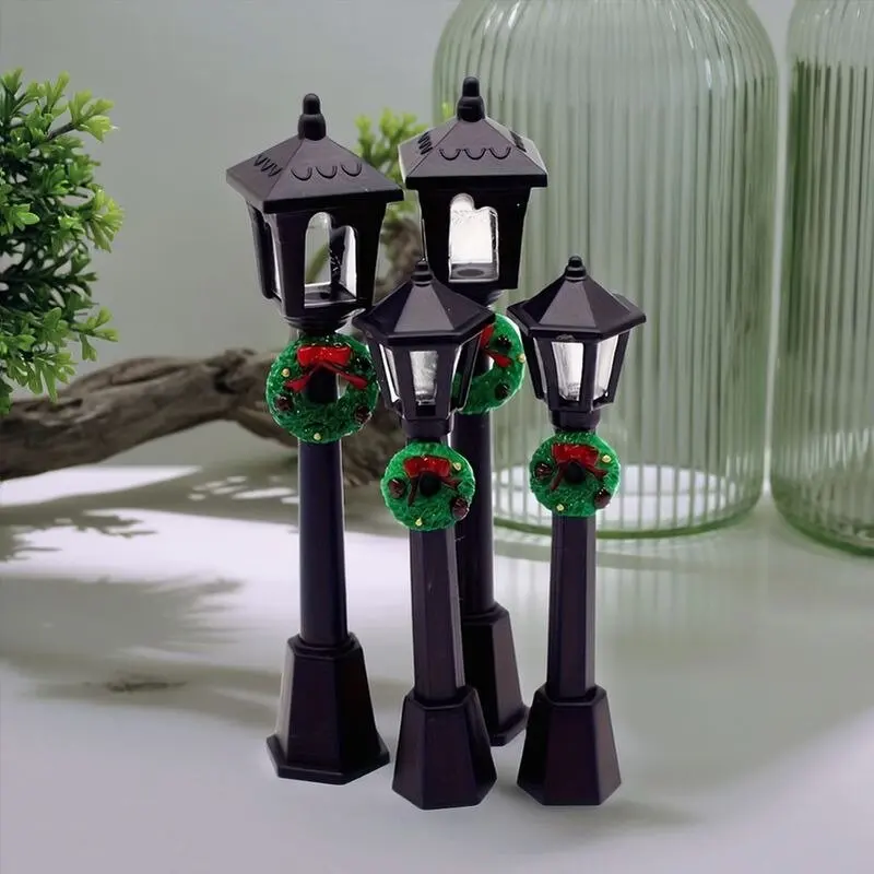3 Stück/5 Stück Mini-Weihnachtsstraßenlaternen-Ornamente, kleine Laternendekorationen aus Kunststoff, kein Stromversorgung erforderlich, geeignet für Dollh – Detail 6