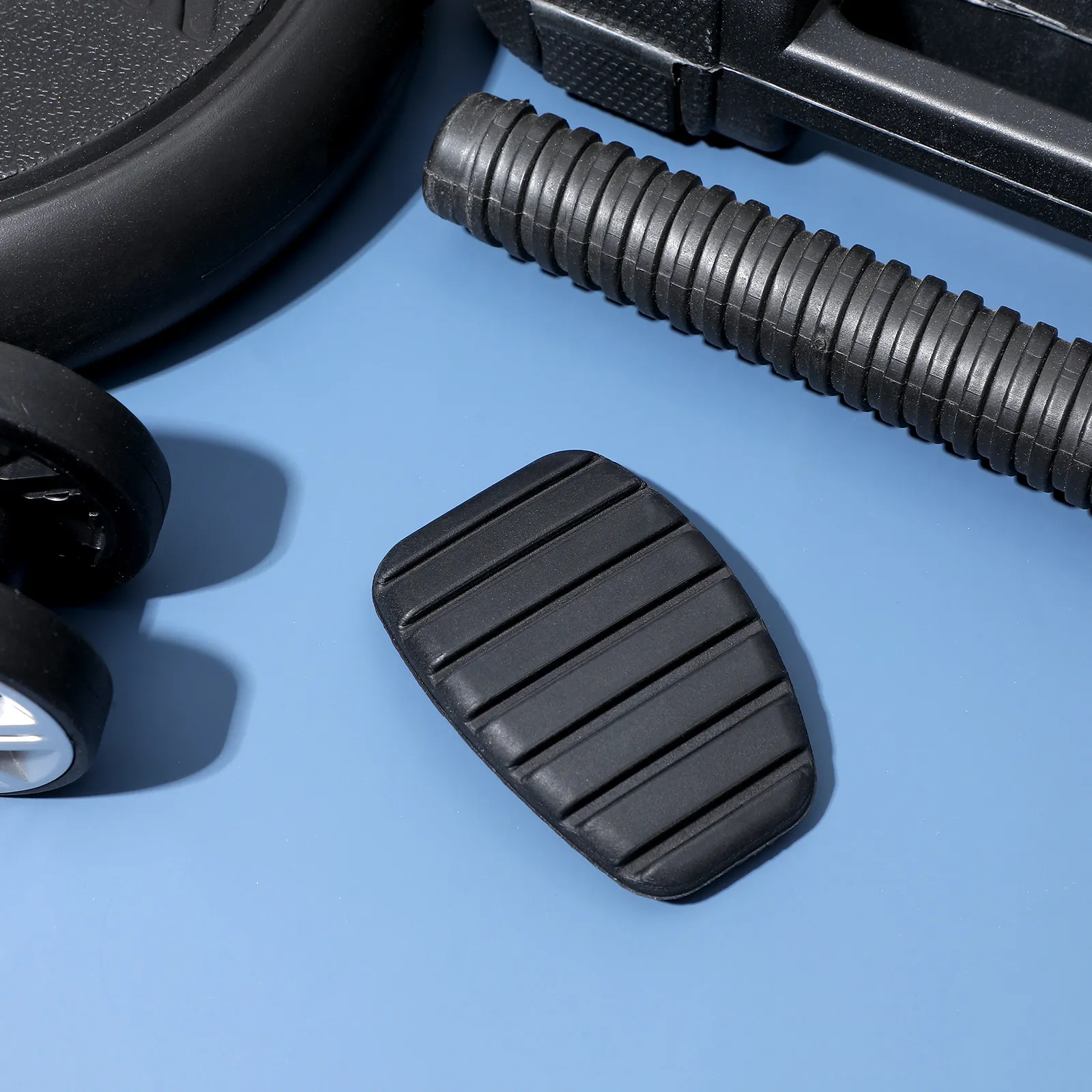 Sturdy Unbreakable Rubber Brake Pedal Pad Cover Compatible with Renault Scenic Modus Clutch Protection Black