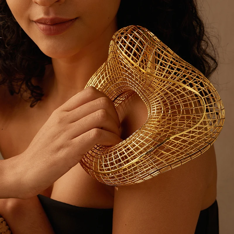 IVOG Irregularity großes Armband, goldfarben, rautenförmig, röhrenförmig, Armbänder für Damen, modischer Schmuck, Accessoires
