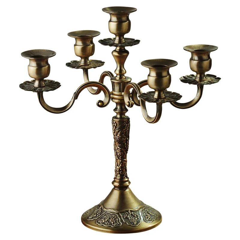 

Retro nostalgic three-headed five-headed alloy candlestick ornament creative birthday party romantic wedding candlelight dinner