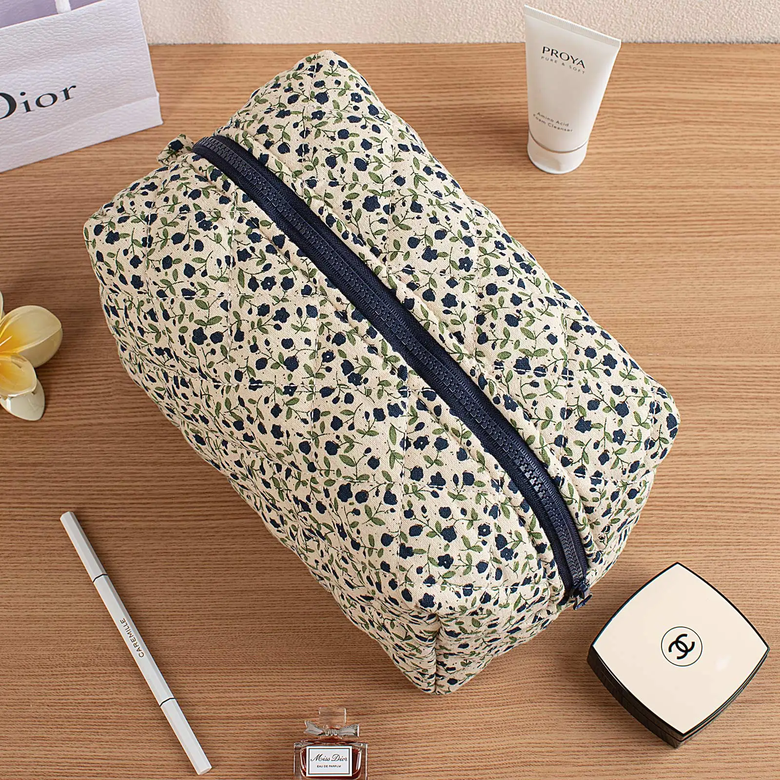 MIROSIE Pretty Navy Blue Floral Print Makeup Bag with Zipper Portable Travel Skincare Storage Pouch Makeup Organizer Big Size