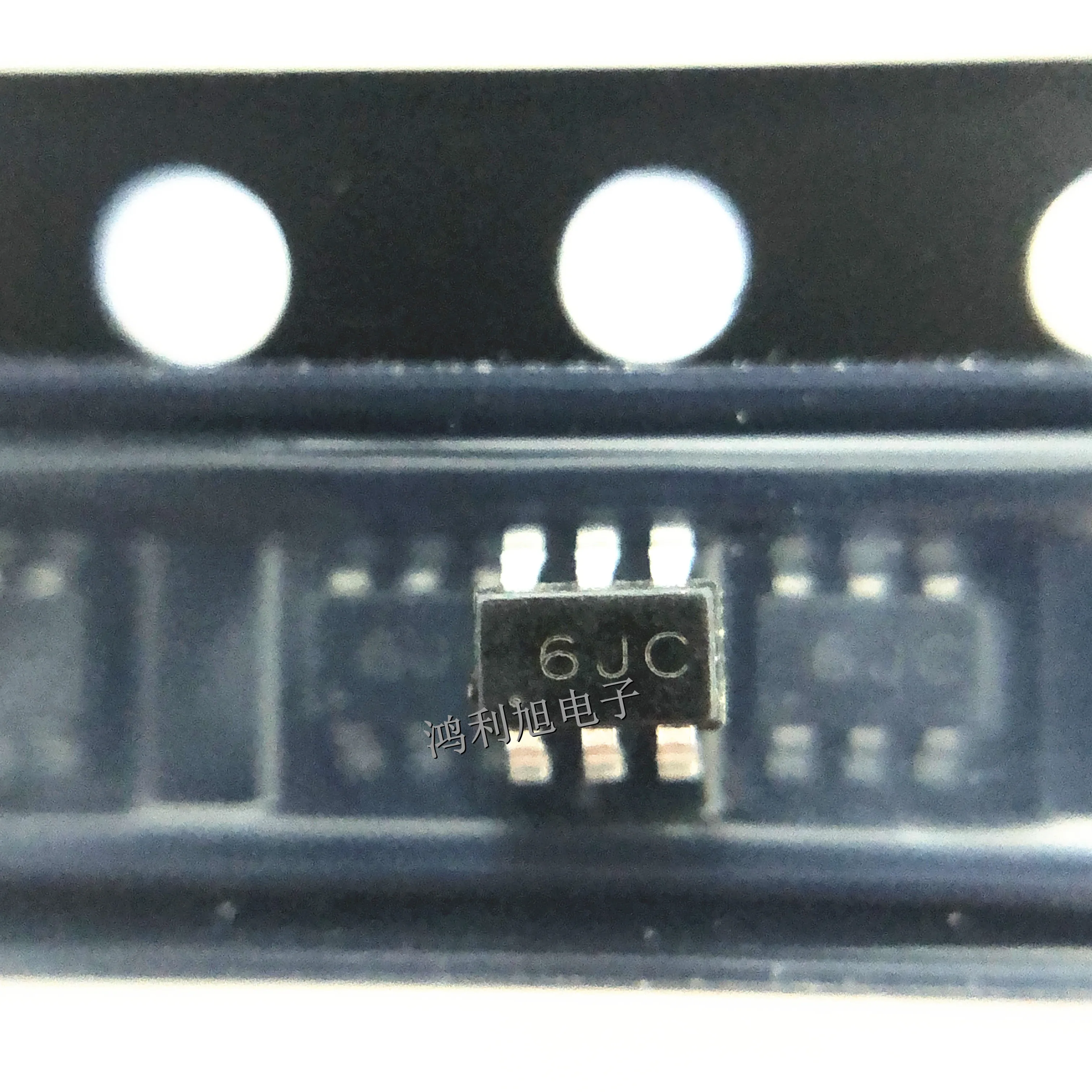 10pcs/Lot SMF05CT1G SC-70-6 MARKING;6J ESD Protection Diodes / TVS Diodes 5 Line TVS Array Operating Temperature:- 40 C-+ 125 C