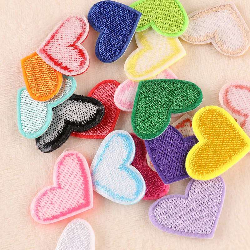 20pcs Patches Heart For Clothing Kids Iron On Lot Sew Parches Thermocollant Embroidered Bulk Pink Red Blue Black Cute Small Pack