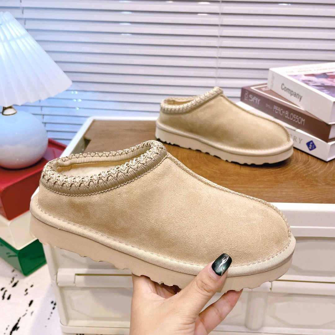 شتاء جديد لعام 2025 شباشب على الطراز العرقي للنساء من الفرو متكاملة دافئة مسطحة القاع للنساء من الجلد الطبيعي أحذية الثلوج من الفرو الحقيقي #3