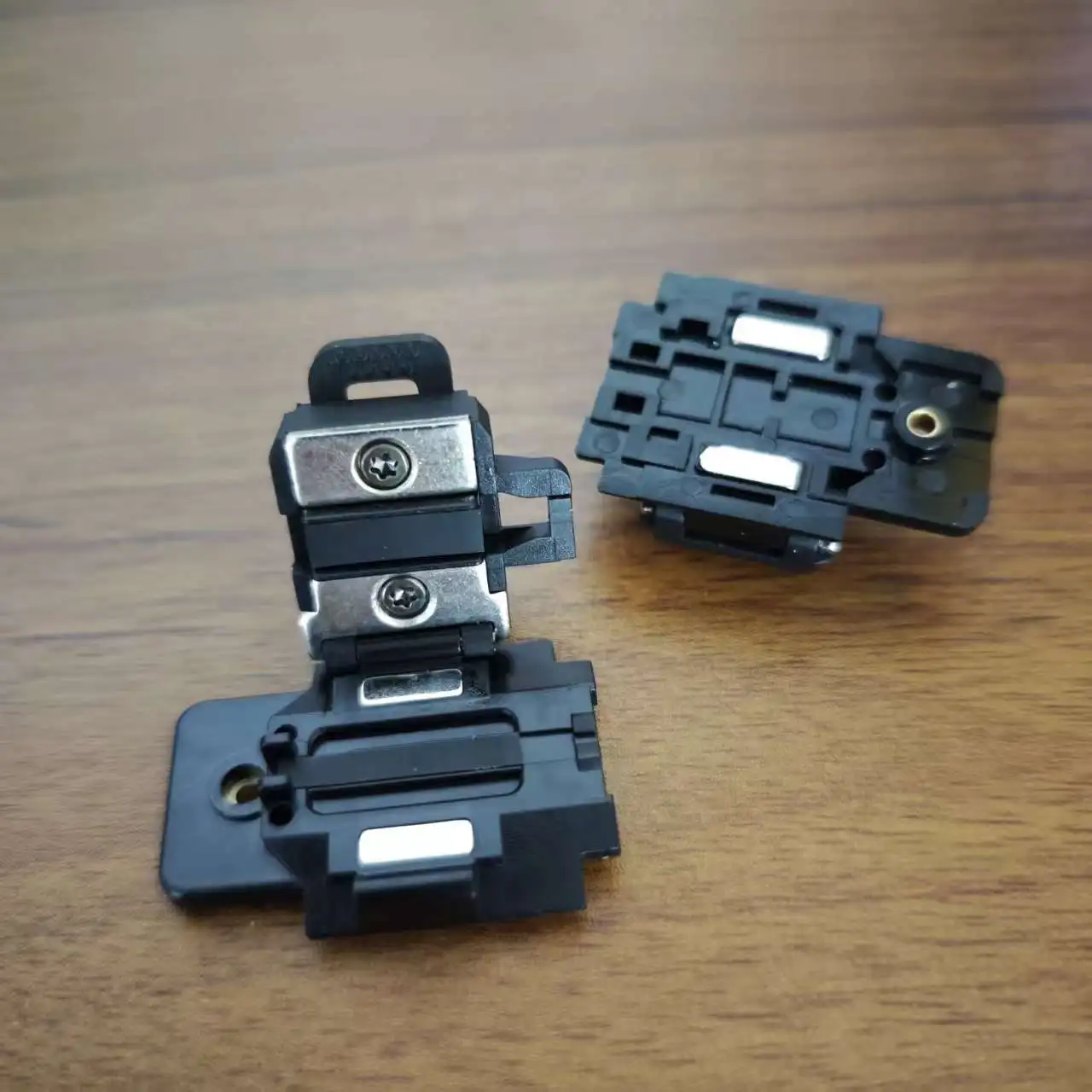 ifs-10-ifs-15-view-3-view-5-view-7-view-6l-ifs-16-m7-view-1-fusion-splicer-patch-cord-fh-40-fiber-clamp-fiber-plate-1-pair