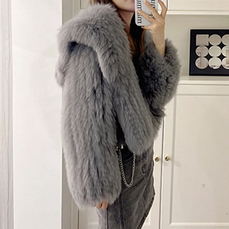 2024 Haining fur winter fox hair woven double-sided encrypted navy collar young short fur coat for women