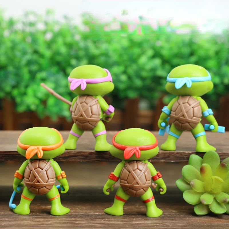 Q version of Teenage Ninja Turtles mobile car ornaments creative jewelry hand-made toy model cute.