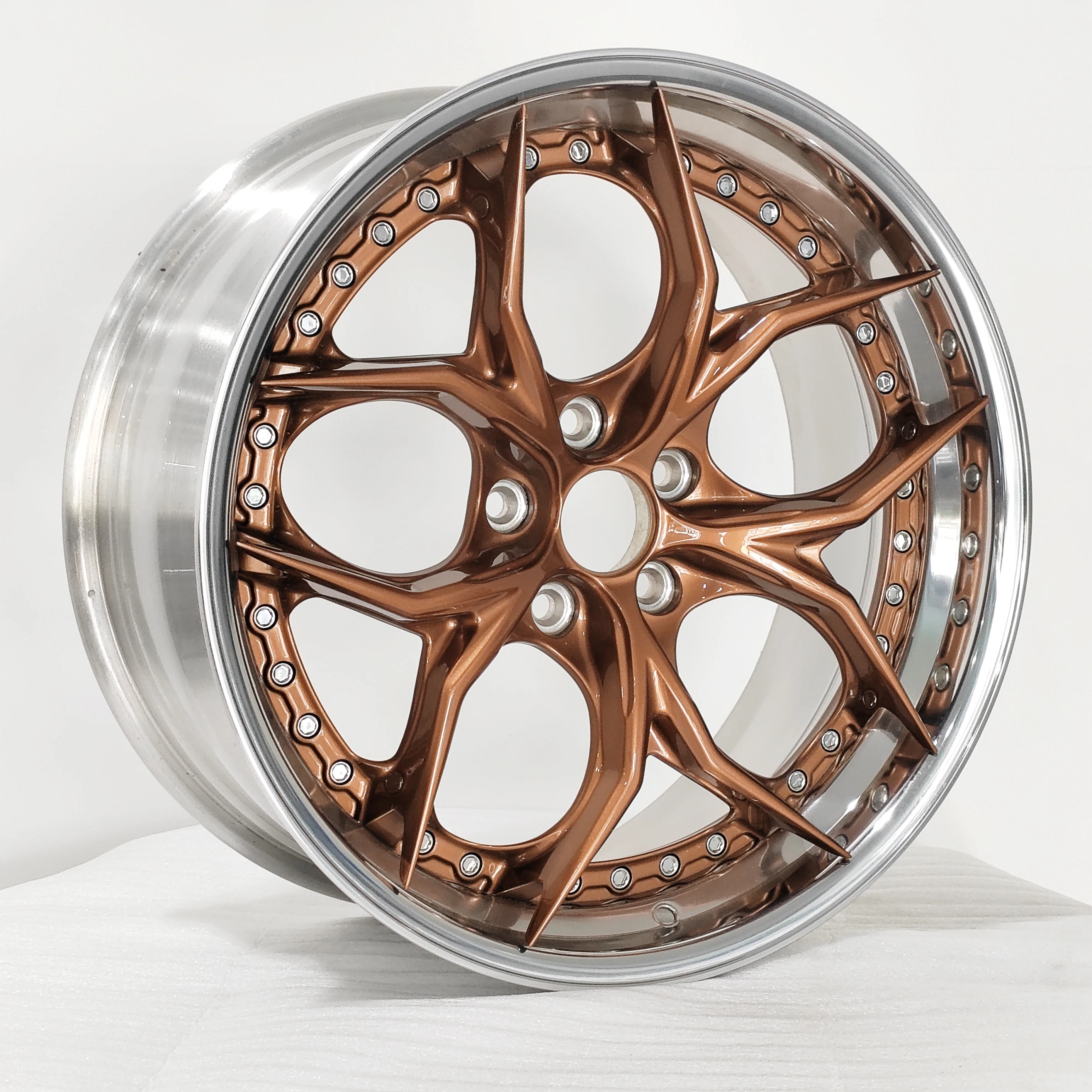 SYAC Customized 18-24 Inch 2-piece Forged Sports Car Wheels Polished Rims Bronze Color Spoke Passenger Car Wheels