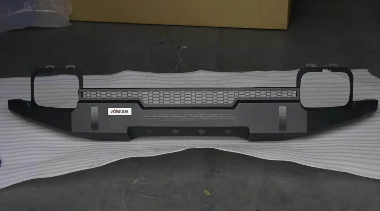 

Dragon Tooth front bumper is suitable for off-road BJ40P body parts