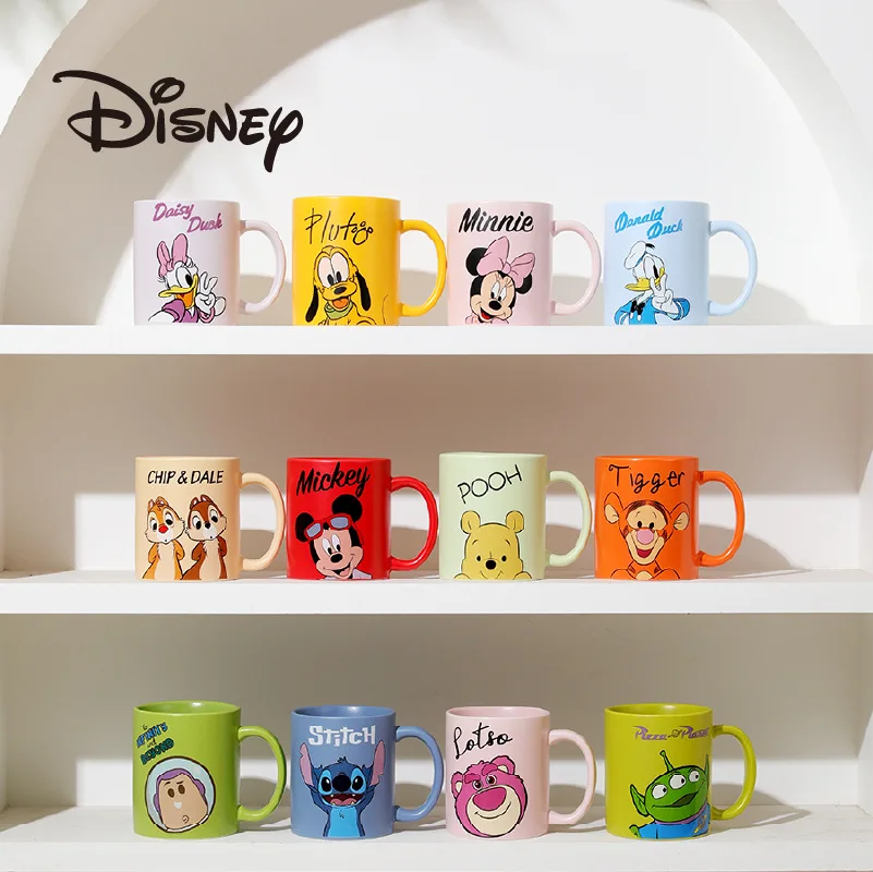 Niedliche Disney Erdbeer bär Keramik Tasse hohes Aussehen Niveau Tasse Getränke tasse erwachsene Kinder Allzweck Wasser Tasse nach Hause Kaffeetasse