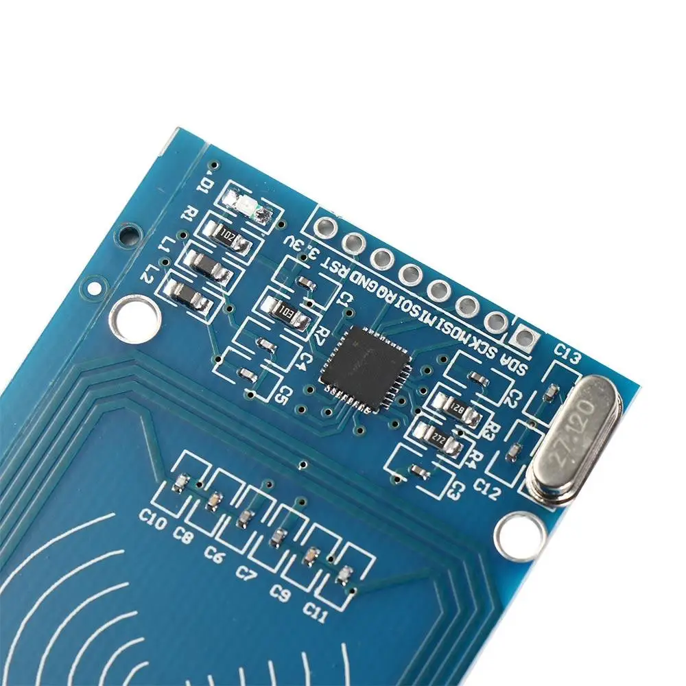 Un juego completo de módulo inalámbrico RFID RC522 rectangular 40 mm (1,57 pulgadas) × 60 mm (2,36 pulgadas) Módulo RFID de antena MFRC-522