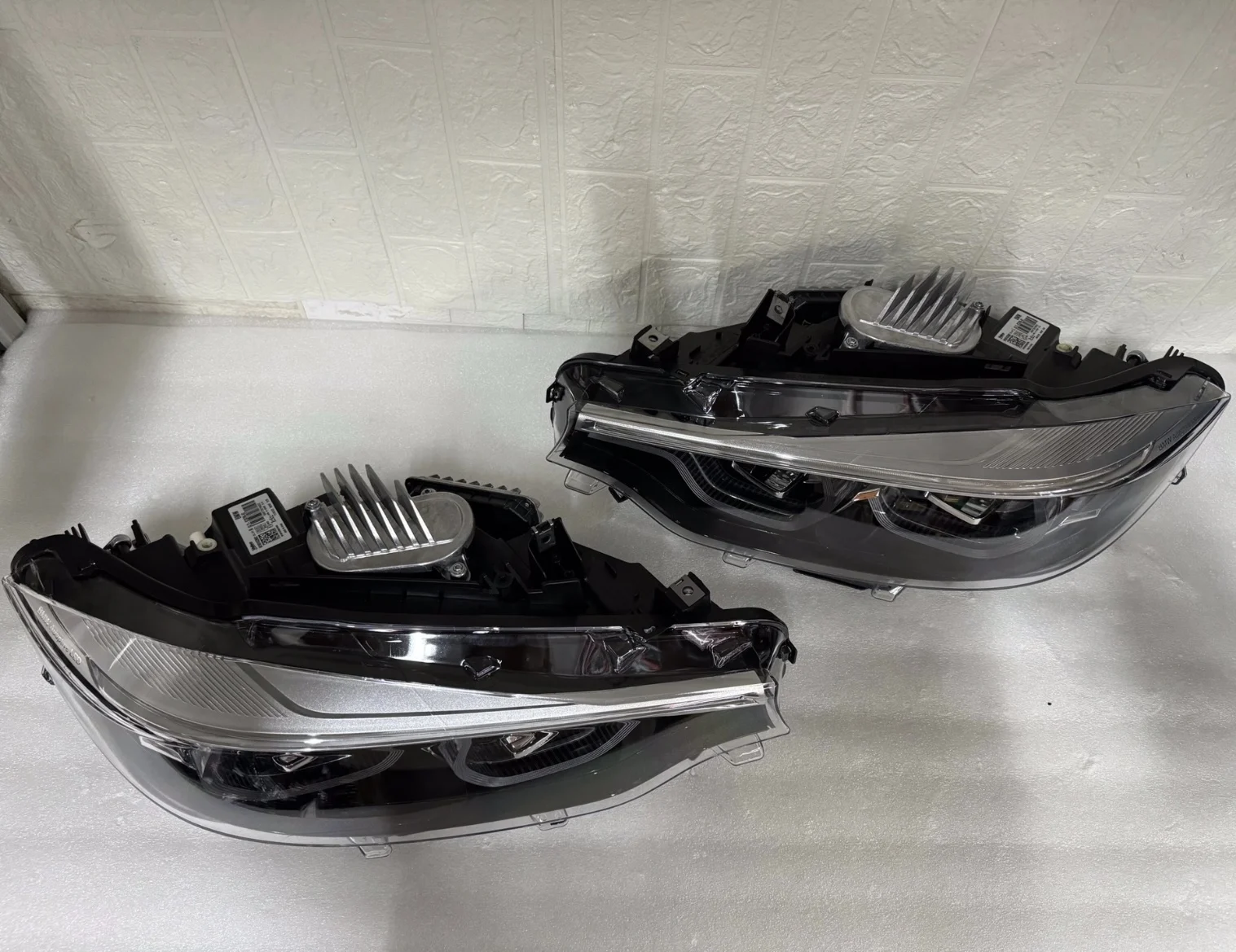 Seri Lampu LED Mobil Terlaris untuk F82 Pro 2015-2018 Rakitan Lampu Depan Sistem Pencahayaan Otomatis Penjualan Langsung Pabrik