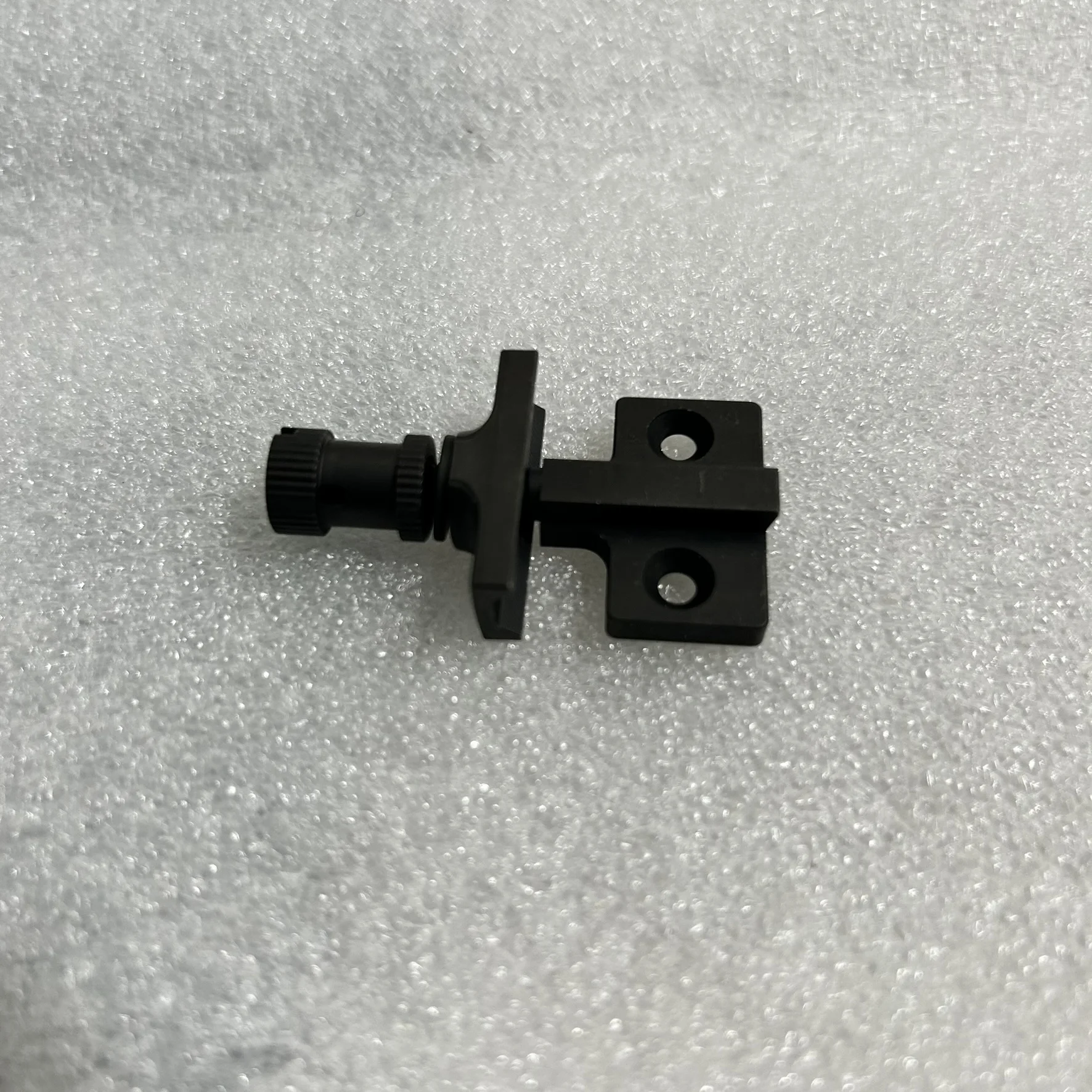 PEQ Adaptador IR con soporte riel Picatinny acero mejorado