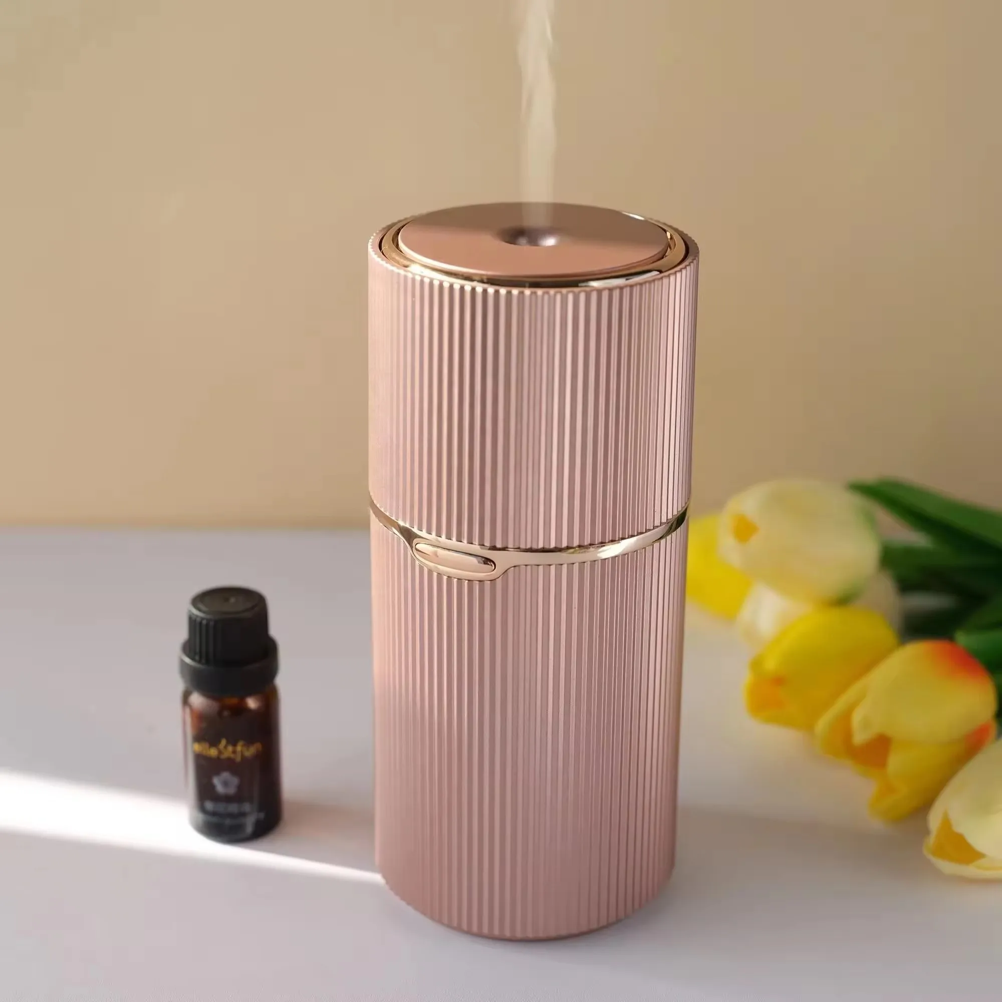 

High Quality Custom Cup Holder Electric Modern Automatic Spray Bulk Battery in Car Cold Air Purifier Odor Essential Oil Diffuser