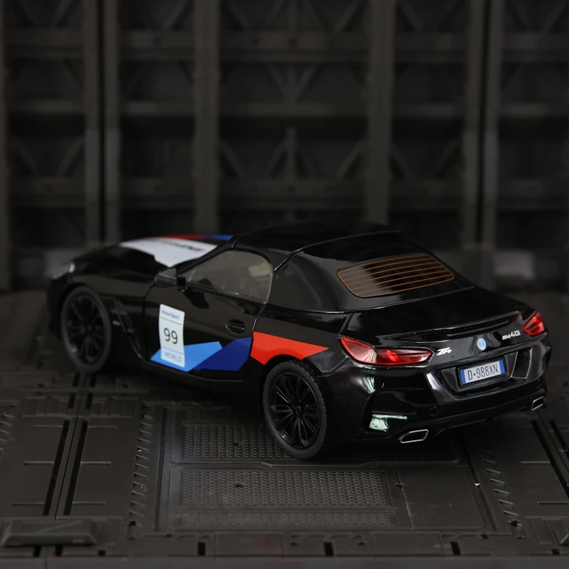 1:22 modelo de carro em liga BMW Z4, rodas dianteiras podem virar para brinquedos infantis, portas e capô do motor, porta-malas podem ser abertas