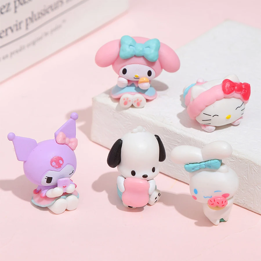 5Pcs/set Sanrio Mini Figures Hello Kitty Kuromi Melody Cinnamoroll Pompompurin Cake Decoration Cute Anime Doll Model Toy Kids Gi image 2