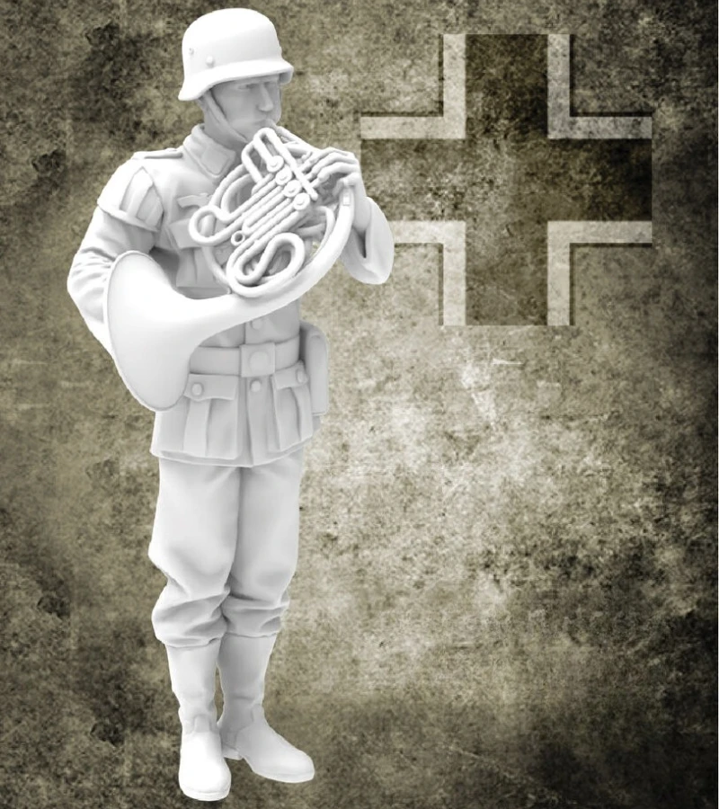 

1/35 Scale Die-Cast Resin Figure Model Kit WWII German Band French Horn Unassembled and Unpainted