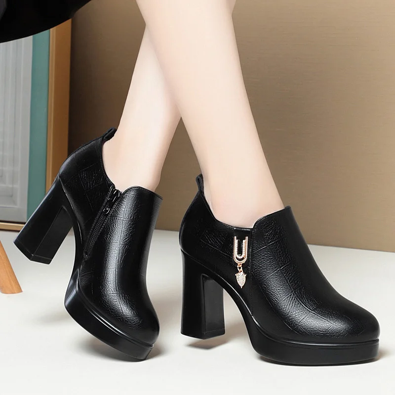 Comfortable Deep Mouth Soft Leather Anti-slip  Shoes Platform Spring 2024 Women\'s Block Black High Heels Office Mother Shoes