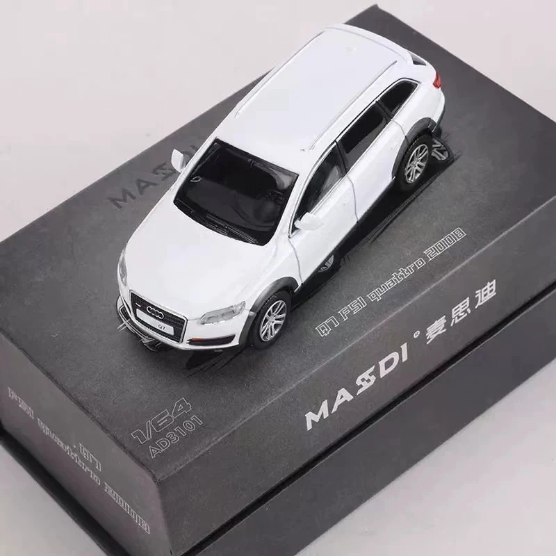 

MASSDI литой под давлением масштаб 1/64 2008 Q7 FSl Quattro AD3101-3110 внедорожник модель автомобиля из сплава статические украшения коллекционные подарочные игрушки