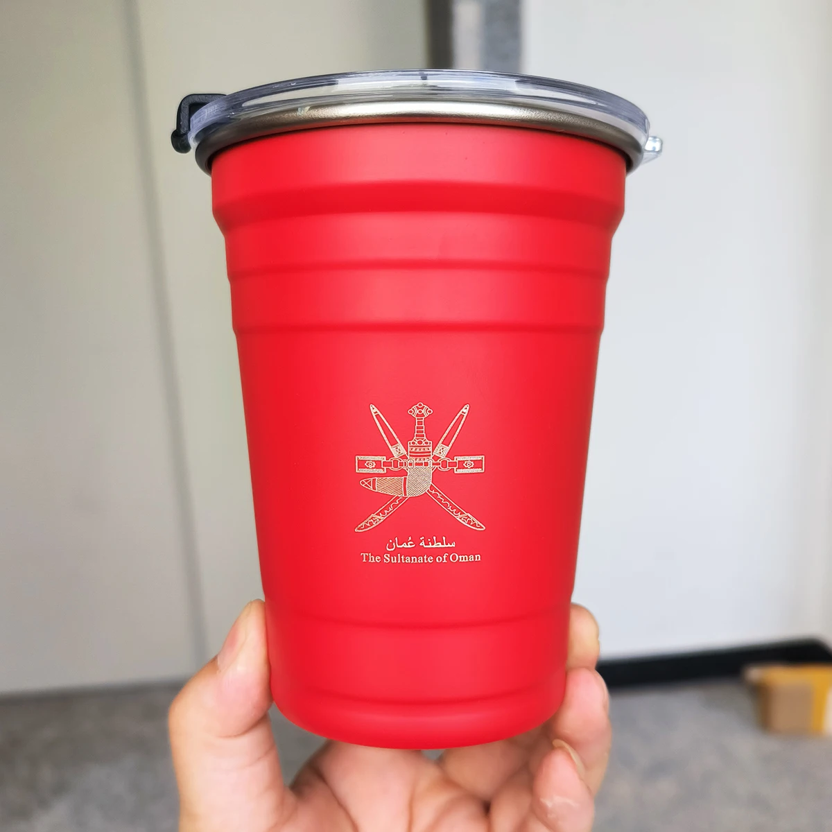 

The Sultanate of Oman Logo Stainless Steel Cup Mug with Lid Outdoor Camping Coffee Mug Wholesale Custom 550ml