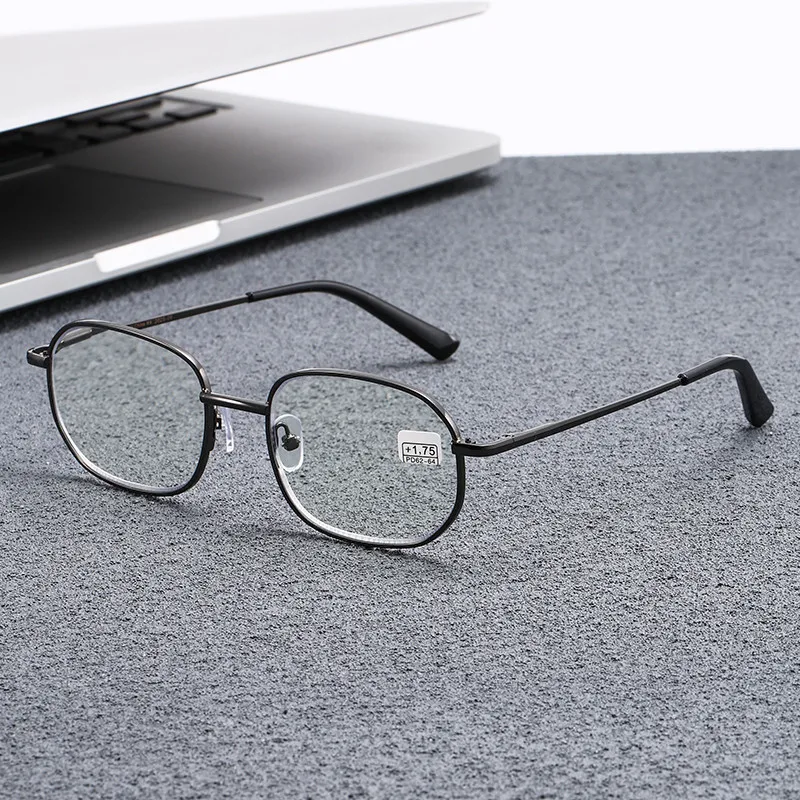 Vintage Men Women R…