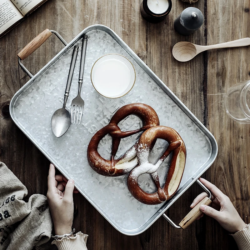 

Nordic Restaurant Rectangle Wrought Iron Breakfast Binaural Bread Dessert Large Storage Tray Meal Tea Tray