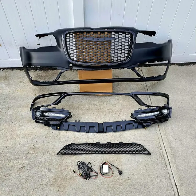 Factory Sale Front Bumper Assembly with Day Running Light Compatible for Chrysler 300c 2016-2020 Body Parts！