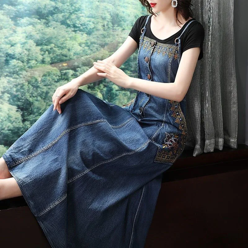 New Womens Denim Halter Long Dress Spring Summer Vintage Embroidery Pullover Dresses Female Casual Sleeveless Cowboy Dresses 4XL