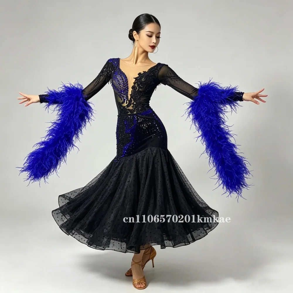 

Women's Feather Sleeve Latin Dance Dress Black Rhinestone Bodice for Samba Rumba Stage Show