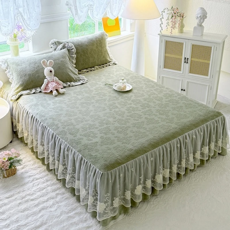 

Milk fleece coral fleece engraved series mattress skirt mattress protective cover universal bedroom