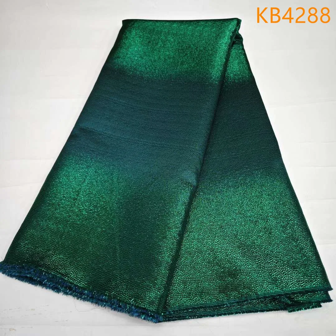 

High Quality Nigerian Party Lace Fabric Dubai High Quality Fabric 2024 Jacquard Brocade Fabric For Wedding Party Dress KB4288