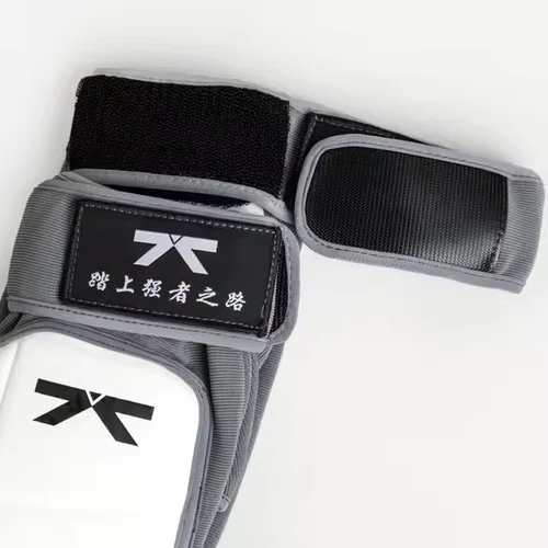 Imagen 2 del producto Guantes de cuero para pies de Taekwondo, Protector de tobillo para Karate, equipo de boxeo, artes marciales, calcetín protector para pies para adultos y niños