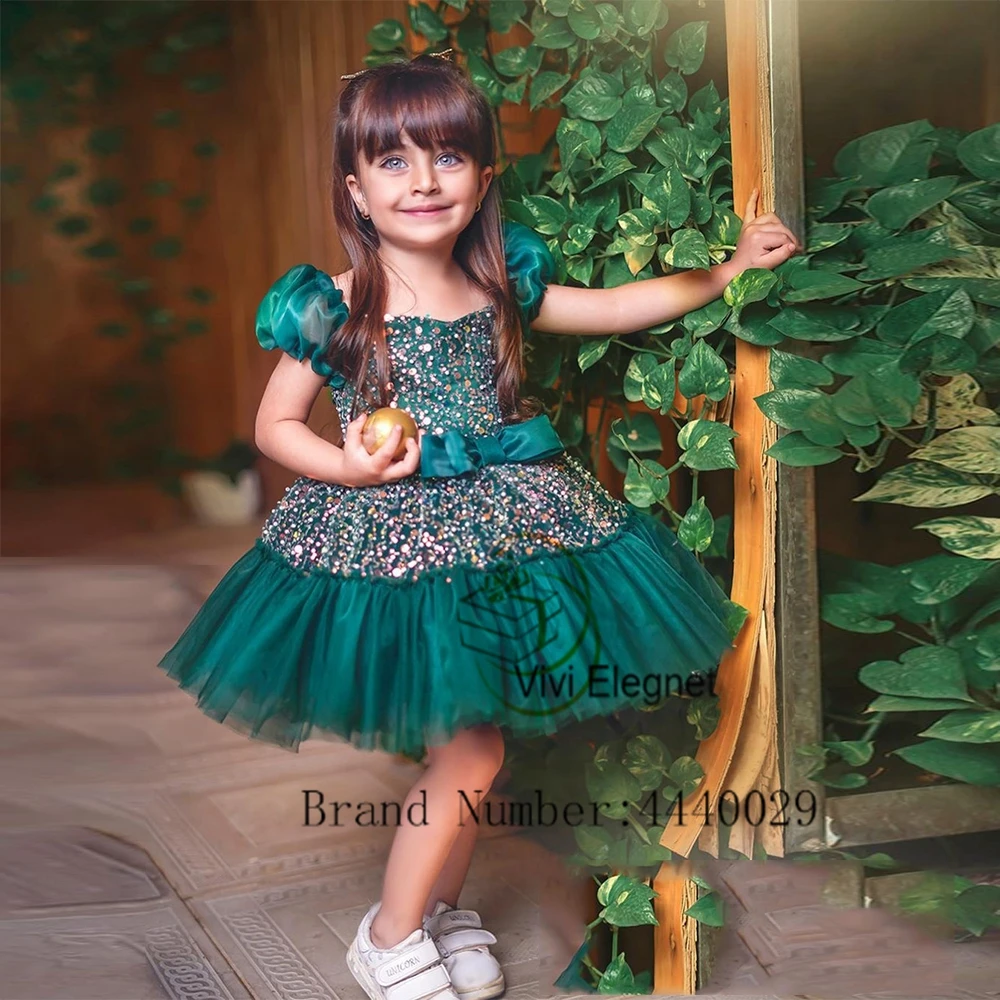 

Fashion Strapless Green Flower Girl Dresses with Sequined A Line Short Sleeve Wedding Party Gowns Bow 2023 Summer فساتين اطفال ل