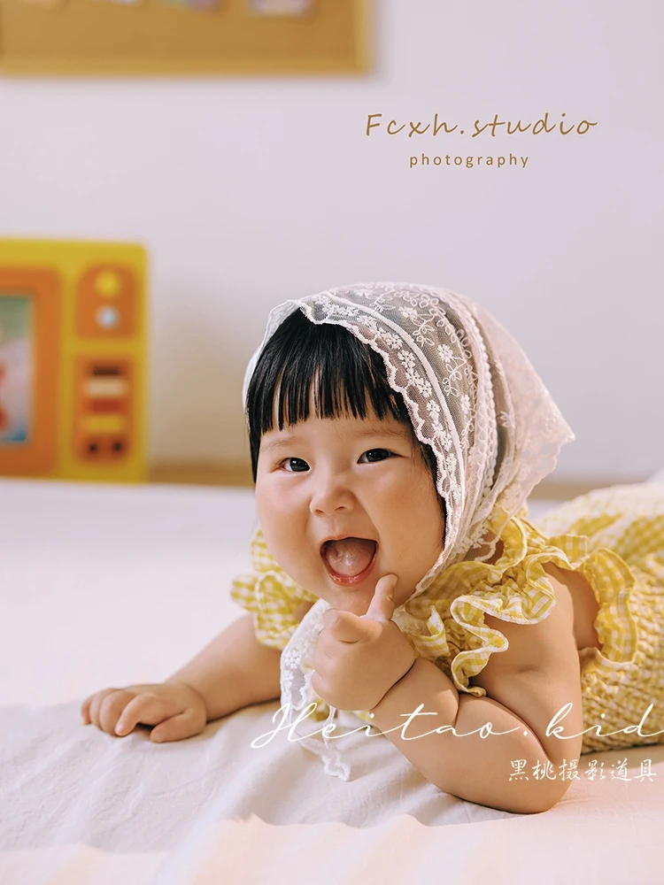 Retro style yellow checkered jumpsuit for girls 100 day old photography and photography clothing 아기 코스프레