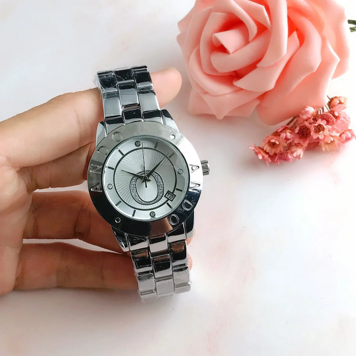 Fashionable watches, minimalist, fashionable, casual, luxurious quartz watches, student style, fashionable watches, well-known b