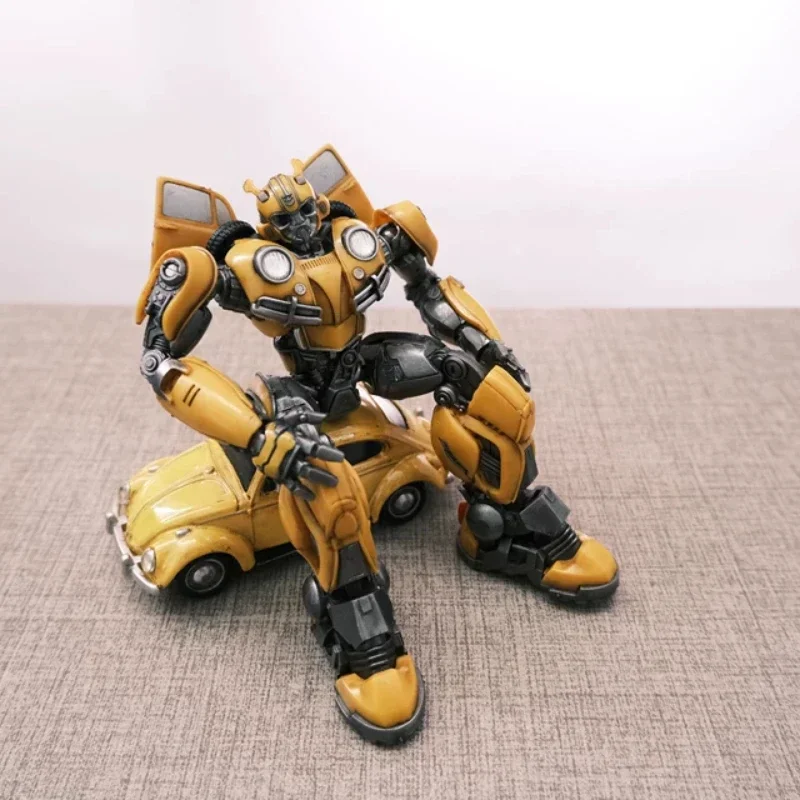 Trumpeter Transformatie Speelgoed Kever Bee Lijmvrij Beweegbaar Assemblagemodel 08100 Robot Smart Kit Actiefiguren Hobby's Op voorraad