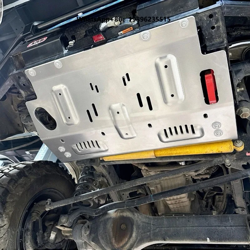 8mm Aluminum Magnesium Alloy Chassis Skid Plate for LC71/76/78/79 4x4 Parts Engine Bottom Guard Modification Accessories